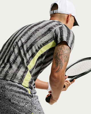 NIKE公式】Nikeコート ビクトリー メンズ Dri-FIT テニストップ